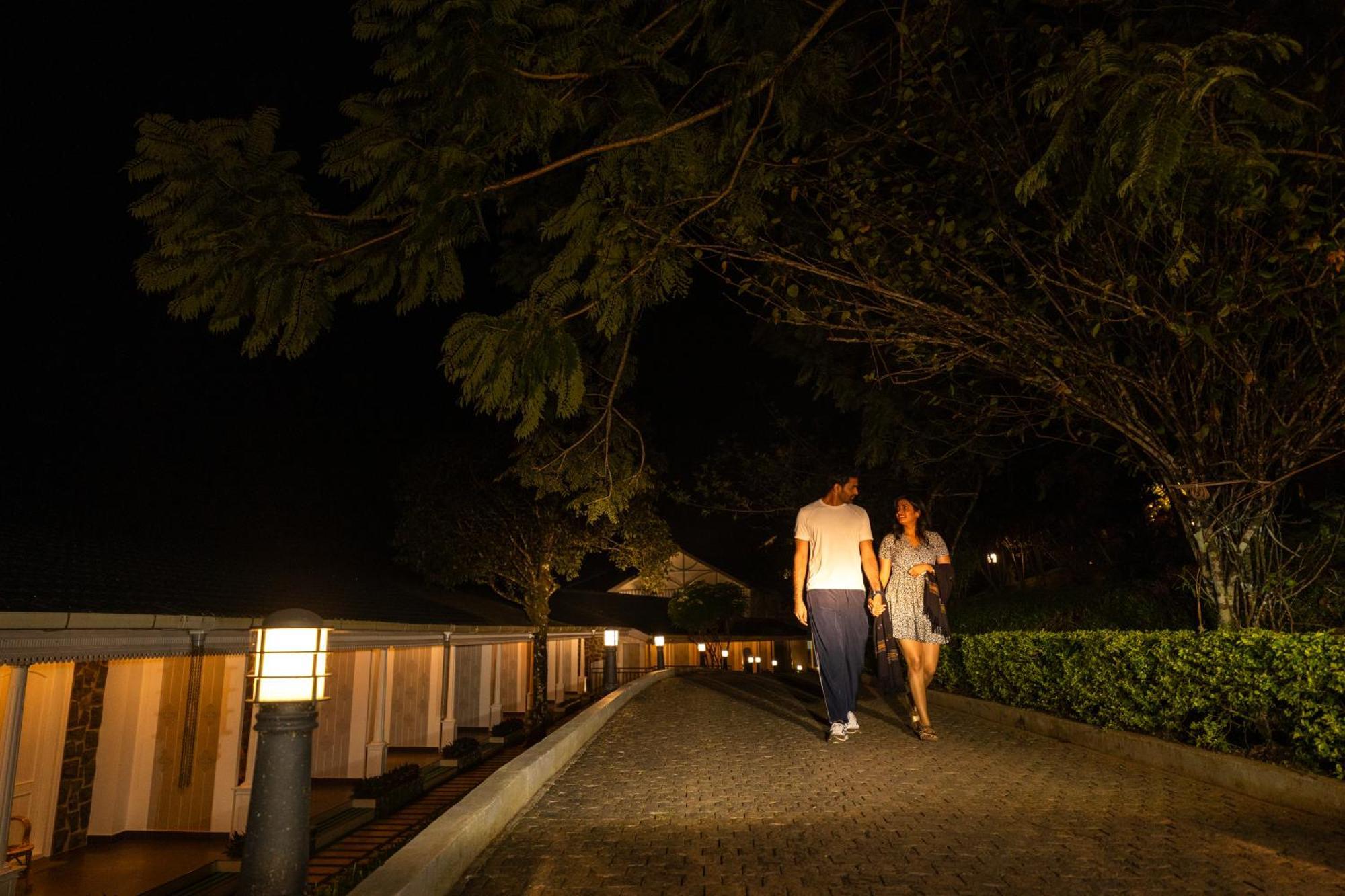 Le Montfort Resort Munnar Bagian luar foto